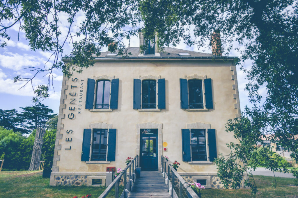 20220602 Les Genets exterieurs 22